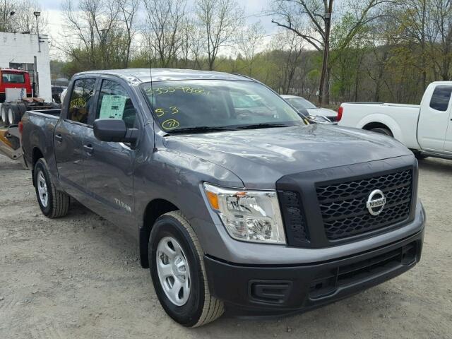 1N6AA1EK1JN507279 - 2018 NISSAN TITAN S GRAY photo 1