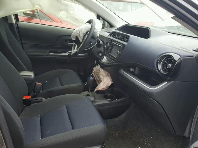 JTDKDTB38F1102669 - 2015 TOYOTA PRIUS C GRAY photo 5