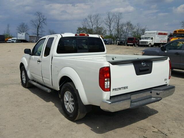 1N6BD0CT5HN742537 - 2017 NISSAN FRONTIER S WHITE photo 3