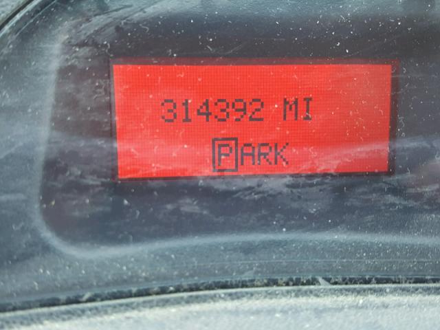 2G2WP522251273748 - 2005 PONTIAC GRAND PRIX BLACK photo 8