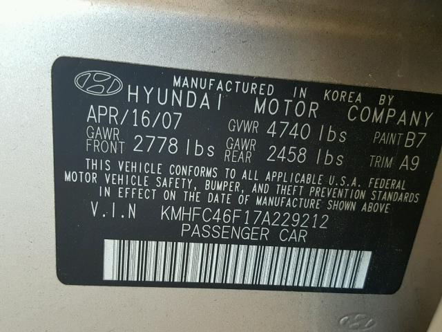 KMHFC46F17A229212 - 2007 HYUNDAI AZERA SE GOLD photo 10