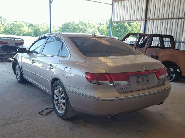 KMHFC46F17A229212 - 2007 HYUNDAI AZERA SE GOLD photo 3