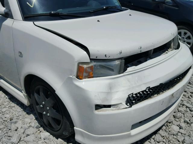 JTLKT324064050758 - 2006 TOYOTA SCION XB თეთრი ფოტო 9