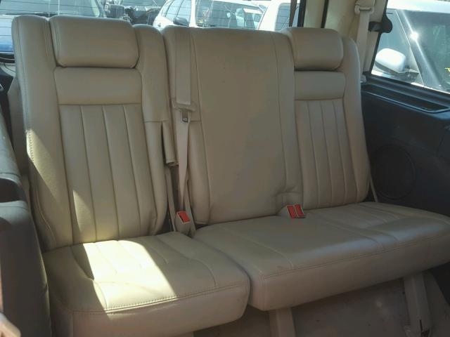 5LMFU28535LJ01123 - 2005 LINCOLN NAVIGATOR WHITE photo 9