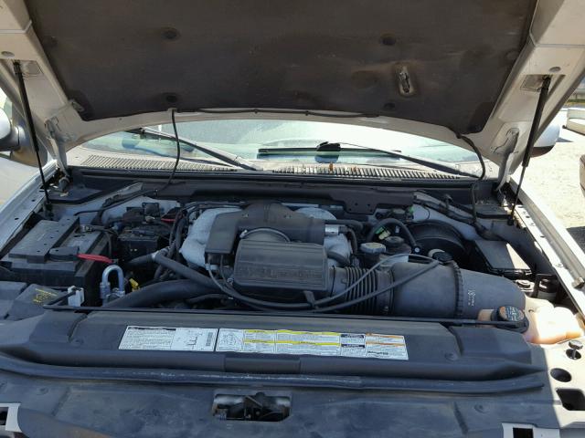 5LMEU27A0YLJ35325 - 2000 LINCOLN NAVIGATOR SILVER photo 7