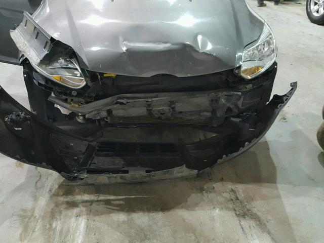 1FAHP3H24CL244829 - 2012 FORD FOCUS SEL GRAY photo 9