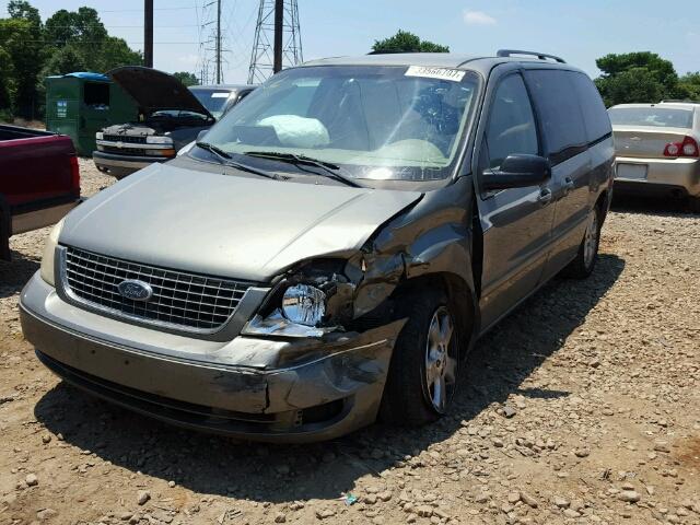 2FMZA52275BA69639 - 2005 FORD FREESTAR GREEN photo 2