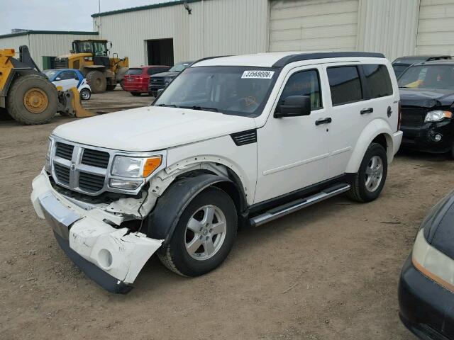 1D8GU28K39W510228 - 2009 DODGE NITRO SE WHITE photo 2