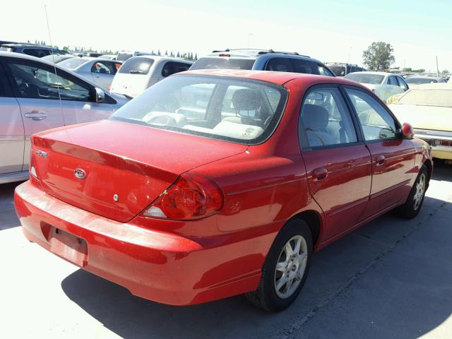 KNAFB121725208556 - 2002 KIA SPECTRA BA RED photo 4