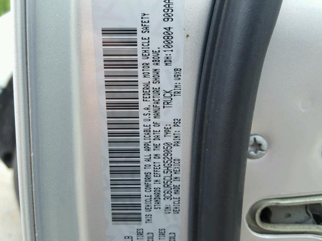 3C6UR5CL5HG529050 - 2017 RAM 2500 ST SILVER photo 10