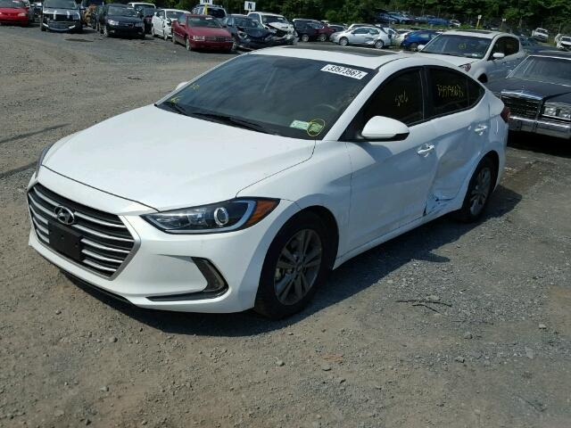 5NPD84LF2HH170697 - 2017 HYUNDAI ELANTRA SE WHITE photo 2