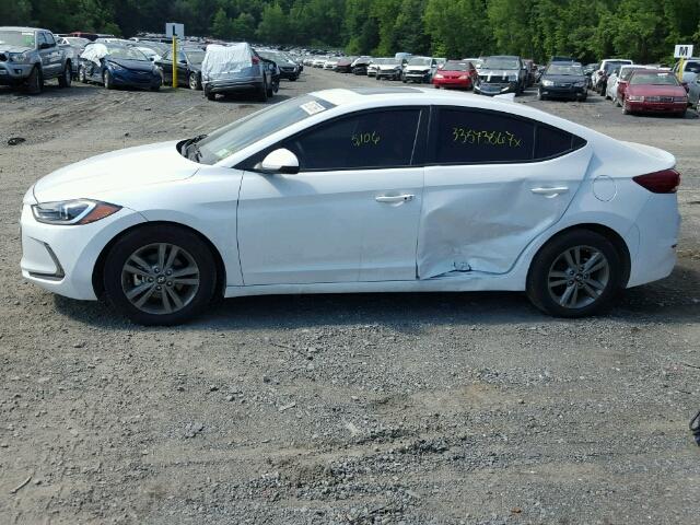 5NPD84LF2HH170697 - 2017 HYUNDAI ELANTRA SE WHITE photo 9