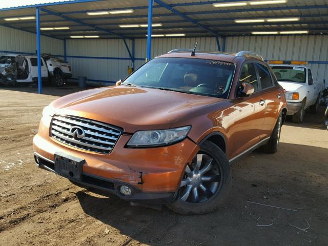 JNRBS08W24X400442 - 2004 INFINITI FX45 BROWN photo 2