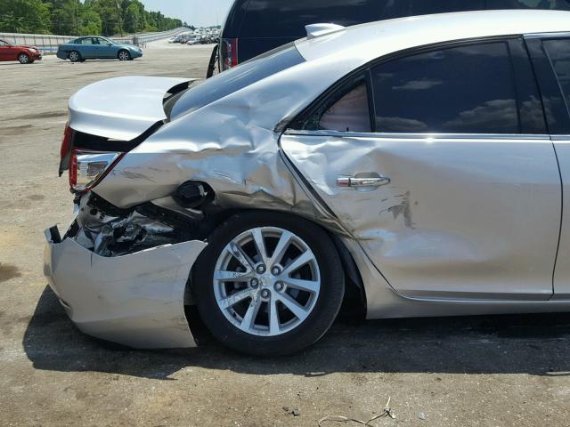 1G11E5SA6GU153227 - 2016 CHEVROLET MALIBU LIM 银色 照片 9