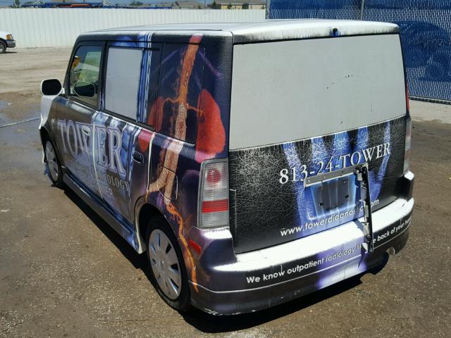 JTLKT324364104845 - 2006 TOYOTA SCION XB WHITE photo 3