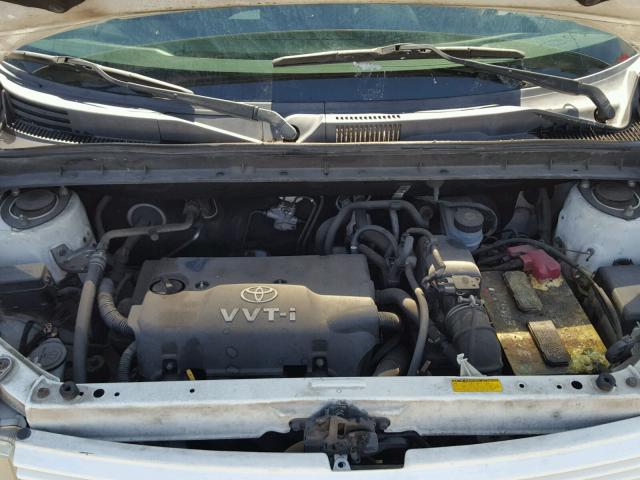 JTLKT324364104845 - 2006 TOYOTA SCION XB WHITE photo 7