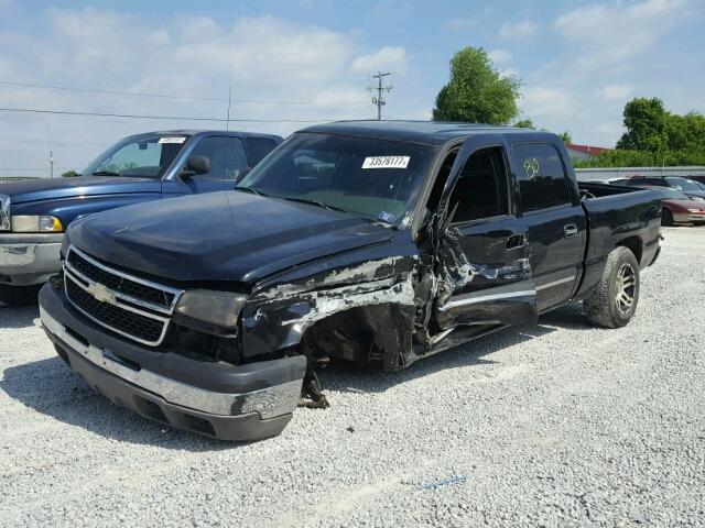 2GCEK13V961326051 - 2006 CHEVROLET SILVERADO BLACK photo 2