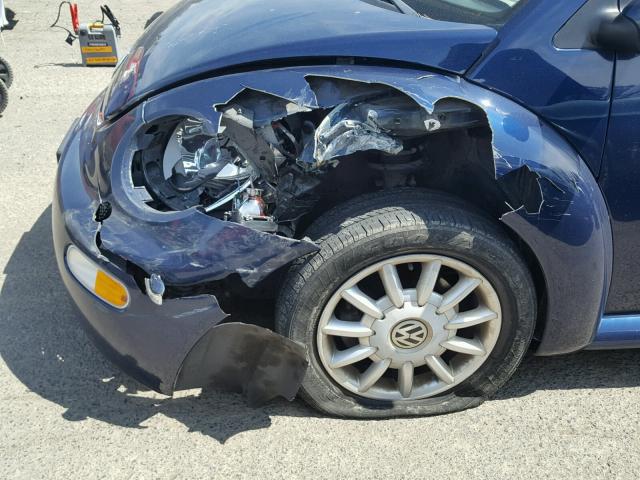 3VWCM31Y64M337795 - 2004 VOLKSWAGEN NEW BEETLE 蓝色 照片 9