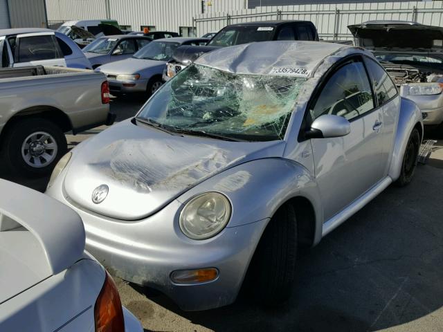 3VWBK21C83M407473 - 2003 VOLKSWAGEN NEW BEETLE 银色 照片 2