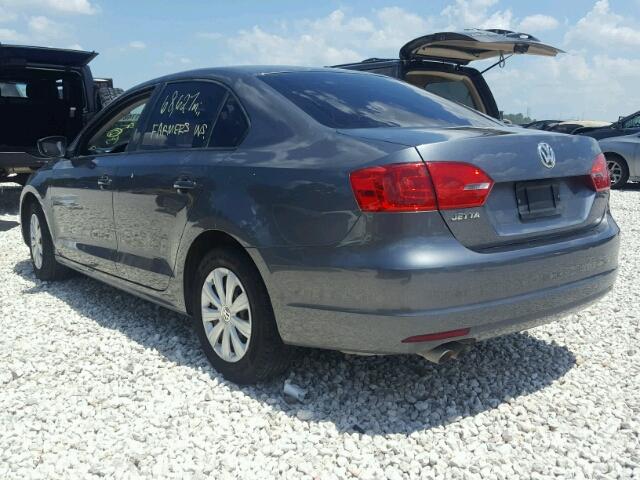3VW2K7AJ9EM252365 - 2014 VOLKSWAGEN JETTA BASE GRAY photo 3