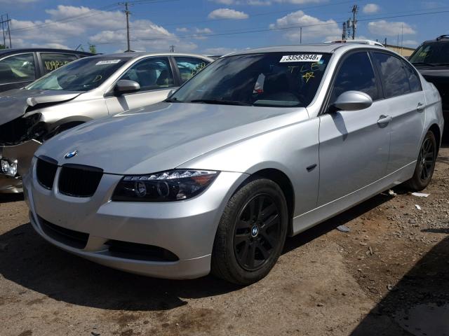 WBAVA33507PV64502 - 2007 BMW 328 I GRAY photo 2