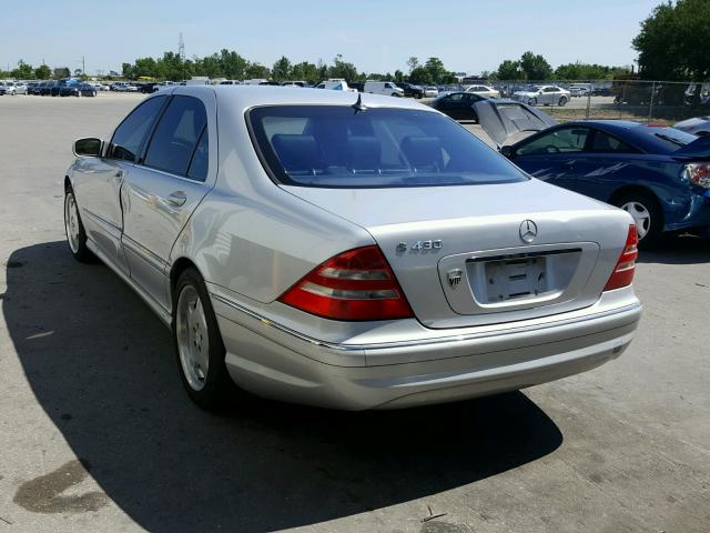 WDBNG70J72A235428 - 2002 MERCEDES-BENZ S 430 SILVER photo 3