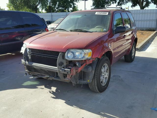 1FMYU94185KC10772 - 2005 FORD ESCAPE LIM RED photo 2