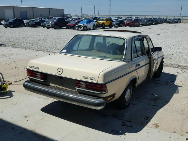 WDBAB30AXBB238131 - 1981 MERCEDES-BENZ 300 D YELLOW photo 4