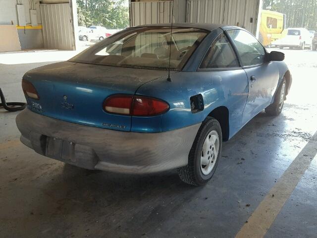 1G1JC1240W7258254 - 1998 CHEVROLET CAVALIER B BLUE photo 4