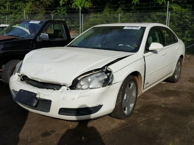 2G1WD58C369349008 - 2006 CHEVROLET IMPALA SUP WHITE photo 2