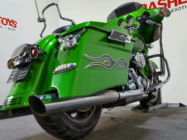 1HD1KB4129Y691378 - 2009 HARLEY-DAVIDSON FLHX GREEN photo 13