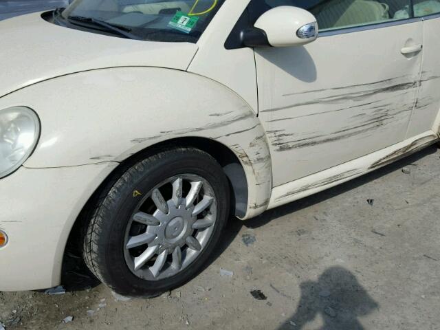 3VWCM31Y25M364753 - 2005 VOLKSWAGEN NEW BEETLE 奶油色 照片 9
