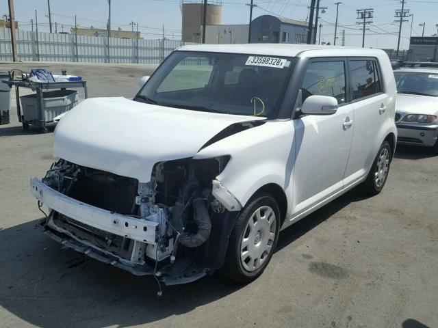 JTLZE4FE2FJ068472 - 2015 TOYOTA SCION XB თეთრი ფოტო 2