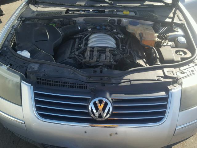 WVWRH63B83P188200 - 2003 VOLKSWAGEN PASSAT GLX 灰色 照片 7