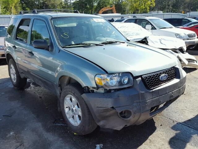 1FMCU93196KA98562 - 2006 FORD ESCAPE XLT GREEN photo 1