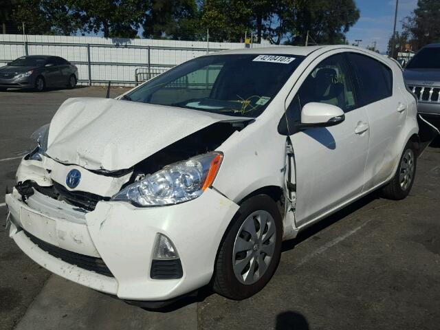 JTDKDTB3XC1522297 - 2012 TOYOTA PRIUS C WHITE photo 2