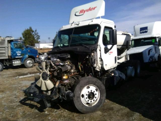 3AKJGEDV0ESFS7741 - 2014 FREIGHTLINER CASCADIA 1 WHITE photo 2