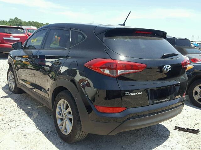 KM8J23A40HU538957 - 2017 HYUNDAI TUCSON SE BLACK photo 3