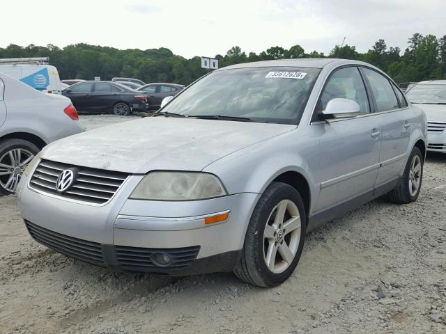 WVWRH63B24P196262 - 2004 VOLKSWAGEN PASSAT GLX 银色 照片 2