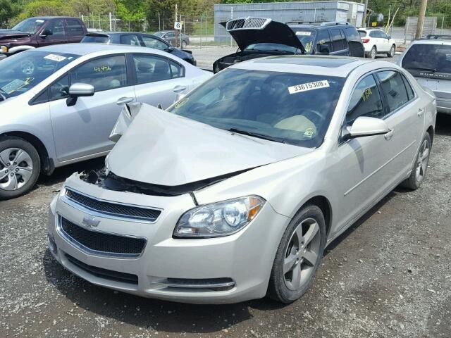 1G1ZC5E15BF259332 - 2011 CHEVROLET MALIBU 1LT SILVER photo 2