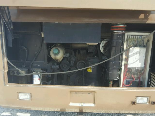 1RF120610V2013737 - 1997 ROADMASTER RAIL DYANASTER TWO TONE photo 7