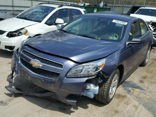 1G11B5SA9DF357898 - 2013 CHEVROLET MALIBU LS ლურჯი ფოტო 2