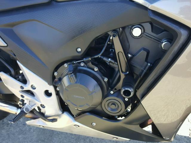 MLHPC4407F5200003 - 2015 HONDA CBR500 RA- GRAY photo 7