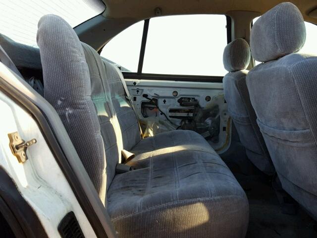 2G1WL52M4V1168405 - 1997 CHEVROLET LUMINA BAS 白色 照片 6