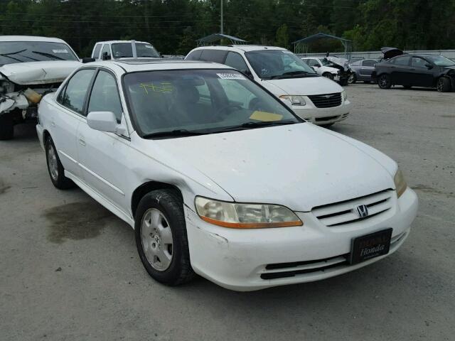 1HGCG16552A021295 - 2002 HONDA ACCORD WHITE photo 1