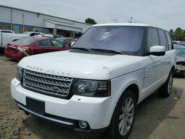 SALMF1E41CA364078 - 2012 LAND ROVER RANGE ROVE WHITE photo 2