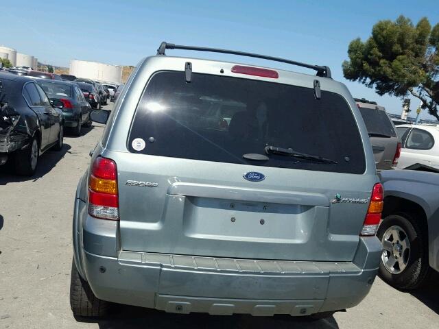 1FMCU95HX6KA52958 - 2006 FORD ESCAPE GREEN photo 10