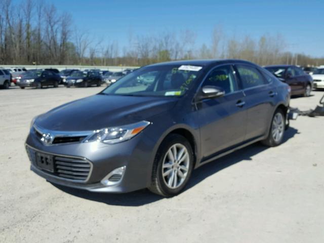4T1BK1EBXDU048800 - 2013 TOYOTA AVALON BAS GRAY photo 2