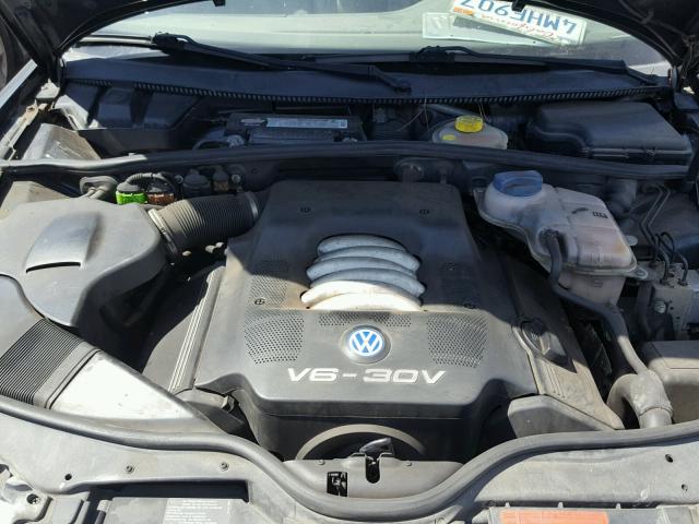 WVWWH23B8YE330141 - 2000 VOLKSWAGEN PASSAT GLX 石墨色 照片 7