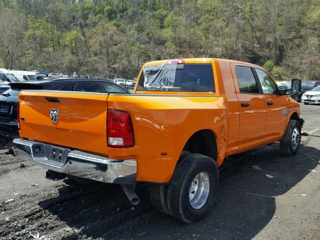 3C63RPLJ5HG672697 - 2017 RAM 3500 SLT ORANGE photo 4